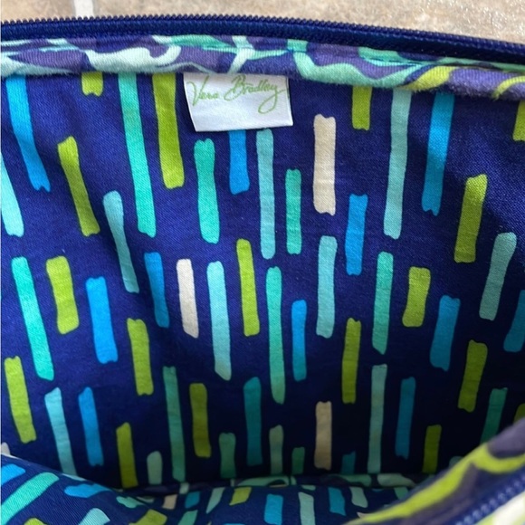 Tablet/IPad cover- Vera Bradley - Picture 3 of 3